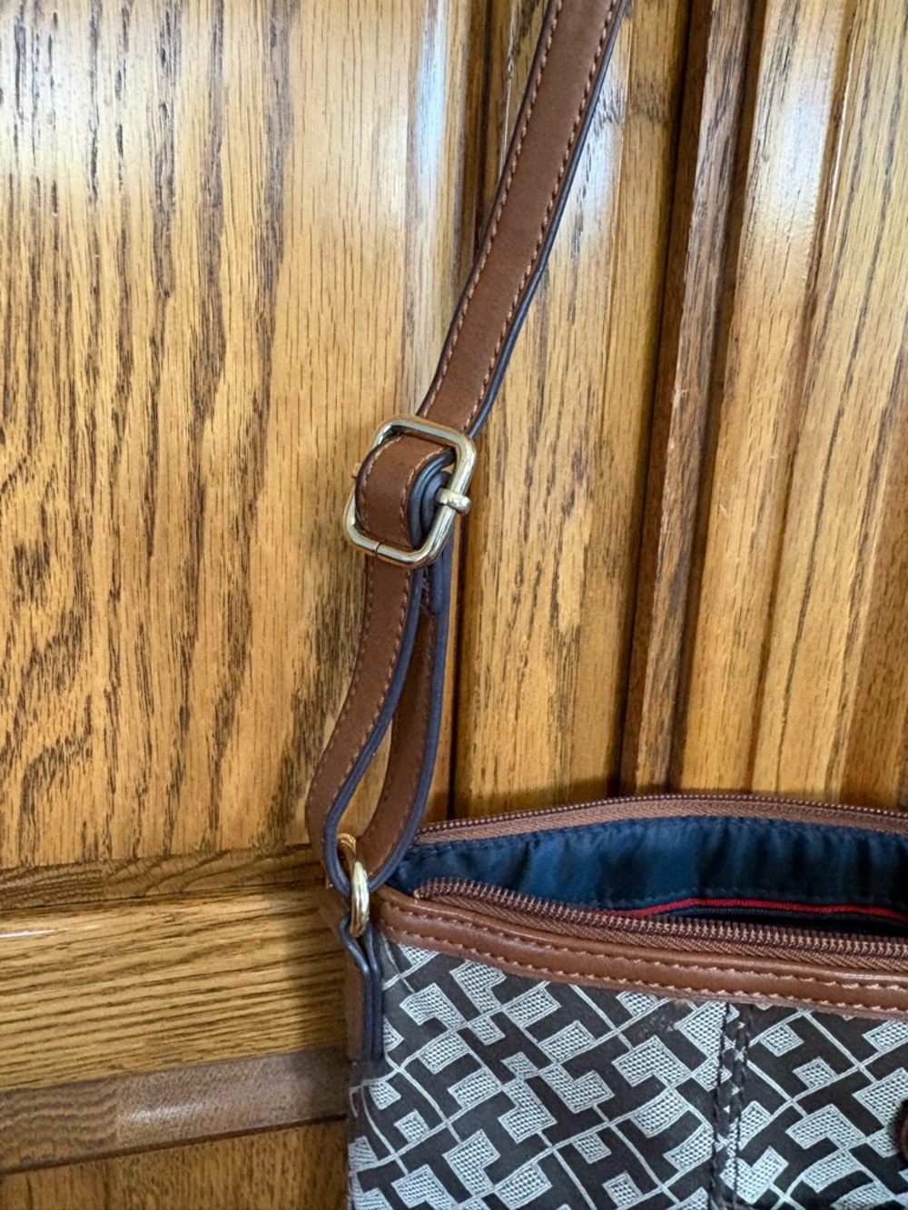 Tommy Hilfiger Brown and Black Patterned Crossbody - Picture 6 of 6